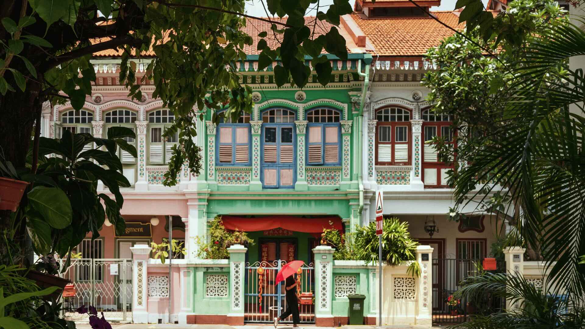 Colourful Peranakan shophouses in Katong and Joo Chiat, showcasing Singapore’s heritage architecture